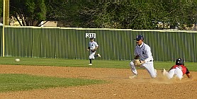 040921V08616 stolen base 2nd of 3 this inning. Nathanio Bright steals 2nd - Cisneros to Wilk throw is late t3 sm