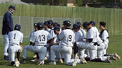 040921V08389 Coach Tony Degelia outlines strategy pregame sm